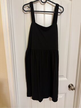 Classic Black Sleeveless Babydoll Sundress